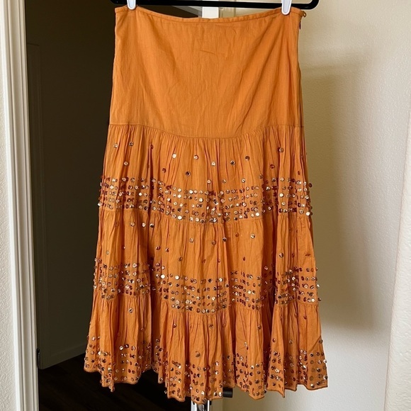 So good I had to share! Check out all the items I'm loving on <a href="/Poshmarkapp/">Poshmark</a> #poshmark #fashion #style #shopmycloset #sharagano: posh.mk/0IAKqGXBqBb