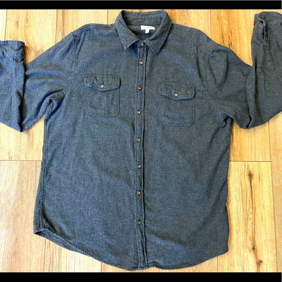 So good I had to share! Check out all the items I'm loving on <a href="/Poshmarkapp/">Poshmark</a> from <a href="/KristinSotelo/">kristin sotelo</a> <a href="/shopaholicami/">Shopaholicami/Retail Therapy Diva</a> #poshmark #fashion #style #shopmycloset #boutiquelabel #sonoma: posh.mk/YrBZbAZBqBb