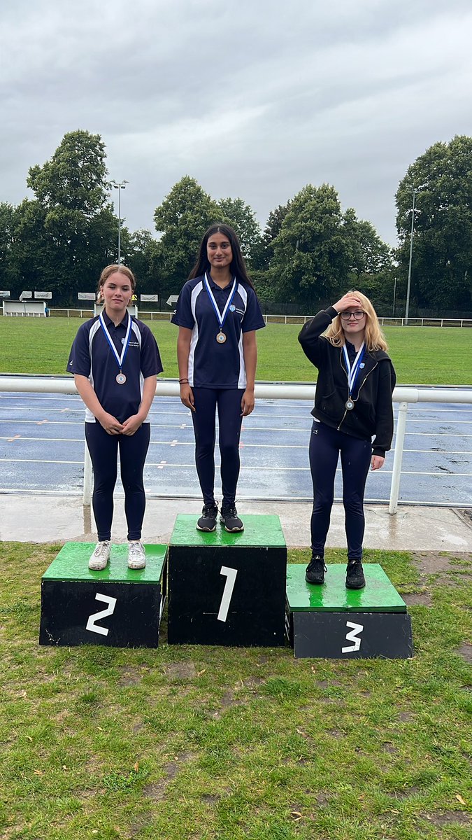 Etone PE Department tweet media