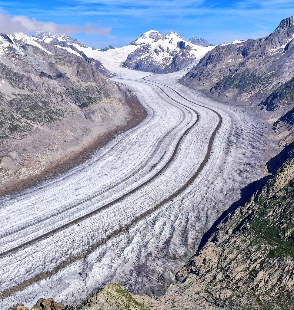 matthias_huss's tweet image. Do you agree? The beauty of #glaciers is just incredible and powerful!
Today, I had the pleasure to visit Great #Aletschgletscher for short station maintenance and some running