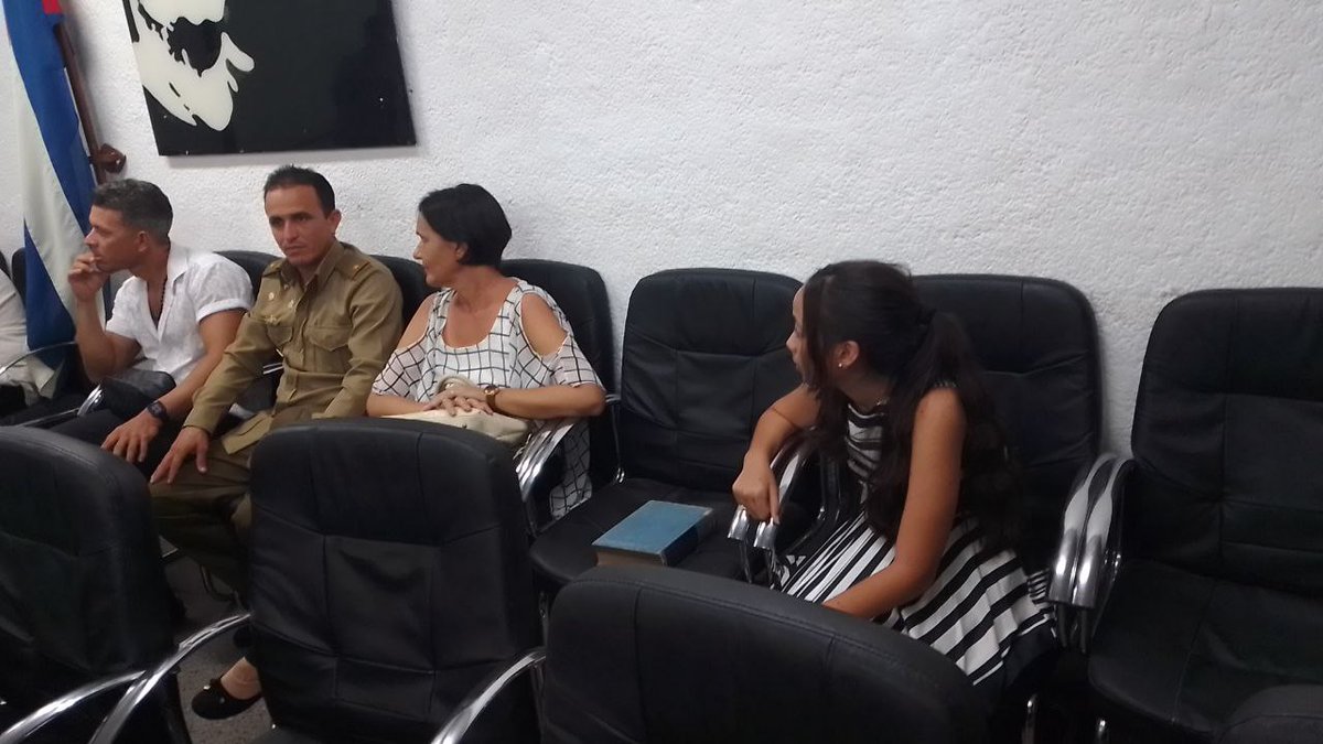 MyMoreno16's tweet photo. Comienza la defensa de PhD de @nycepero91 
Los hijos se convierten en flores hermosas y peculiares...
Estoy muy feliz de haber apoyado este camino...
@CujaeInf @CujaeRedSocial @PupilaAsombrada https://t.co/DVN3LZpbCB