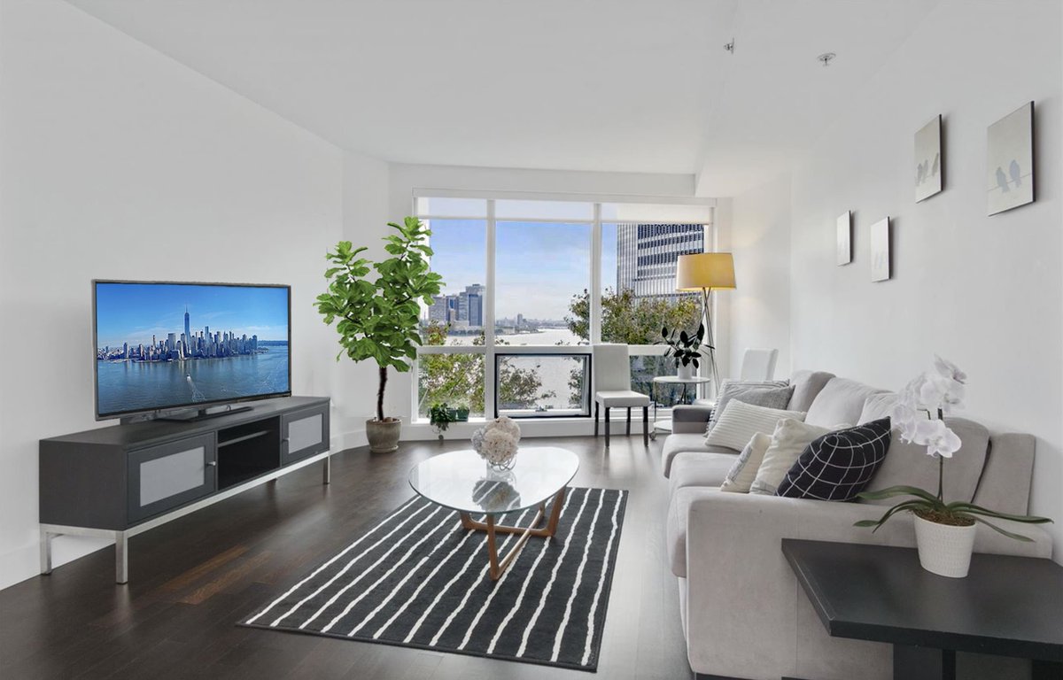 KennethWoolle12's tweet image. The long house hunt is finally over. Contact me now for a showing! #homesforsale  cpix.me/l/173616356