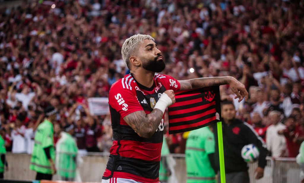 Fique de olho nesses craques! 👀

Fluminense tem em seu elenco Gabriel Cano⚔️
Flamengo tem Gabigol💥

 Quem vai brilhar mais?⚽️

❤️ Cano 
🔁 Gabigol 

#FlaFlu #VaiPraCima #FazUmSportingbetAê #Brasileirão