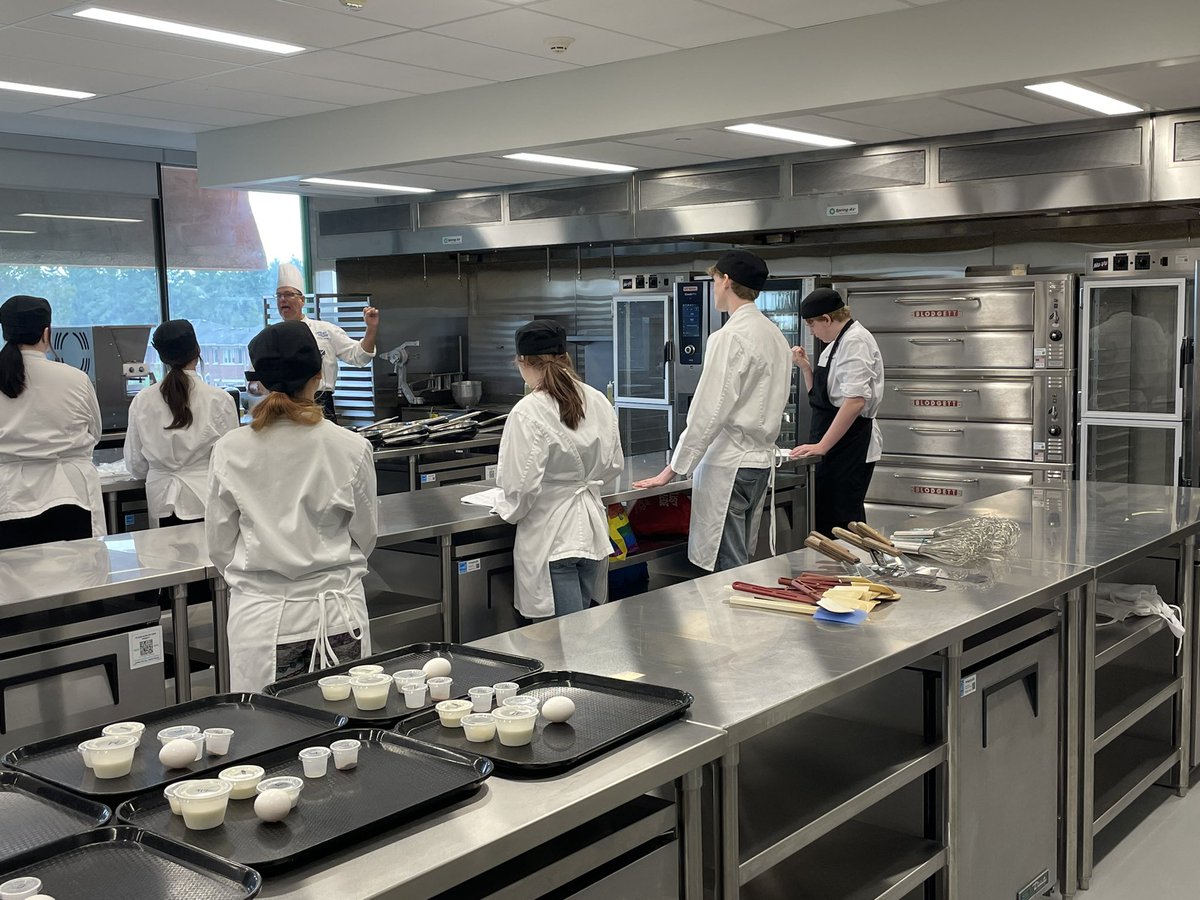 Cobourg Collegiate I tweet media