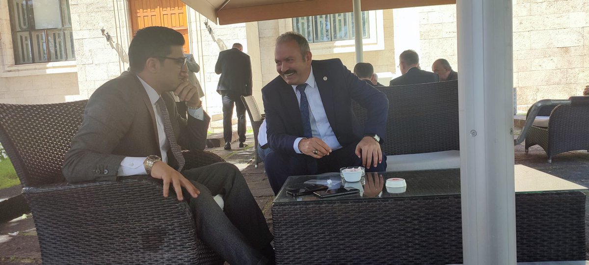 Kahraman Uzman Çavuşlarımıza verilen sözler var
O sözler yerine getirilene kadar kahramanlar kadro özlük haklarına kavuşana kadar mücadelemiz sürecek
Vatan için can veren kahramanların geçici işci,vekil imam ,sözleşmeli memur kadar bu vatana millete hizmeti yokmu?
Sözünüzü tutun