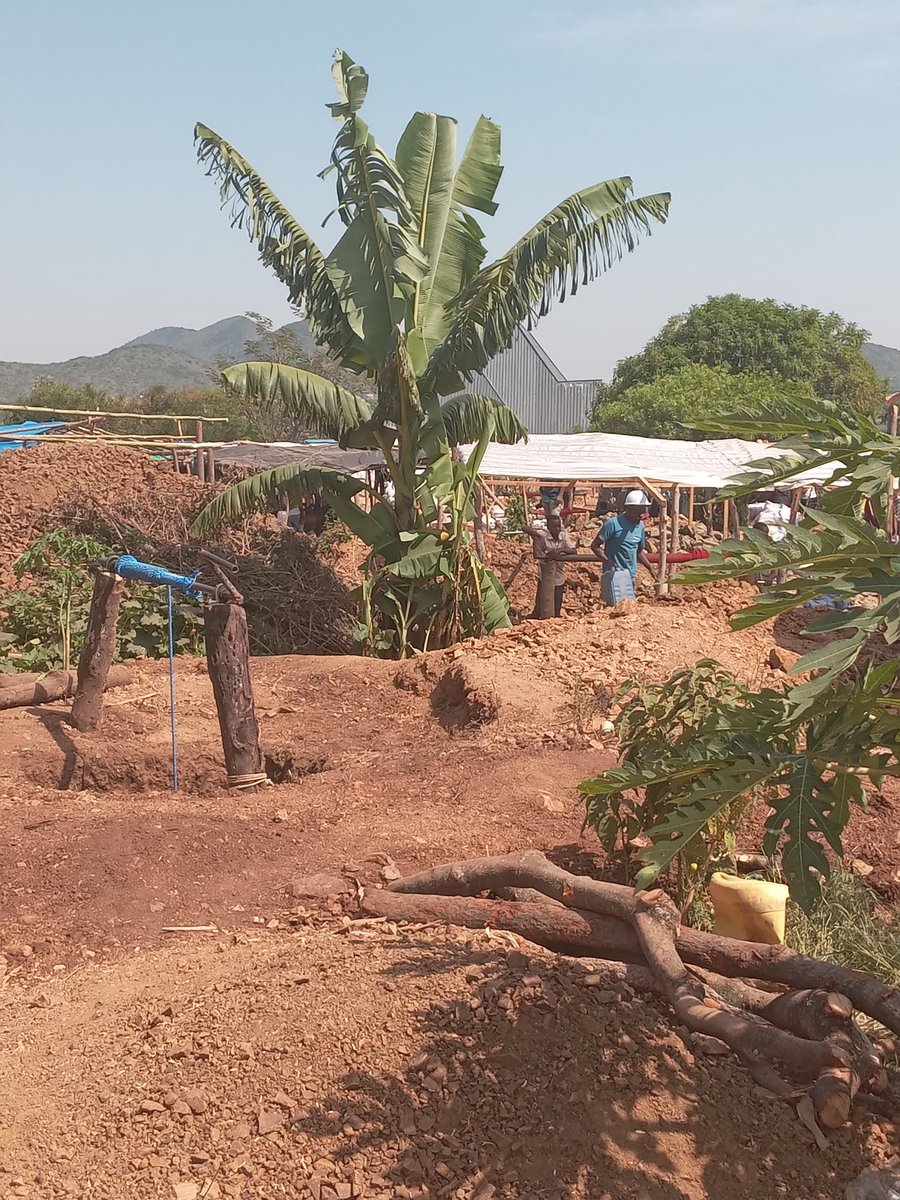 KagoloSudd's tweet photo. Kazi kazi 
Mwanamsabila Drilling And Blasting  tupo tuna patikana mwanza https://t.co/MRm5BGCbDN