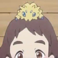 PokemonGems's tweet photo. Joltik sits comfy https://t.co/FdvCKTUpjO