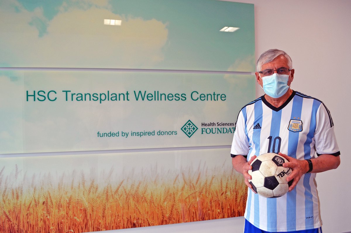 TransplantMB's tweet photo. His passion for kidney health &amp; drive to improve care for people living with a kidney transplant has made a world of difference. Without doubt, Dr. David Rush will be missed by patients, team &amp; the greater @hsc_winnipeg community. All the best on a well-earned retirement! https://t.co/Edq3l2KcrK