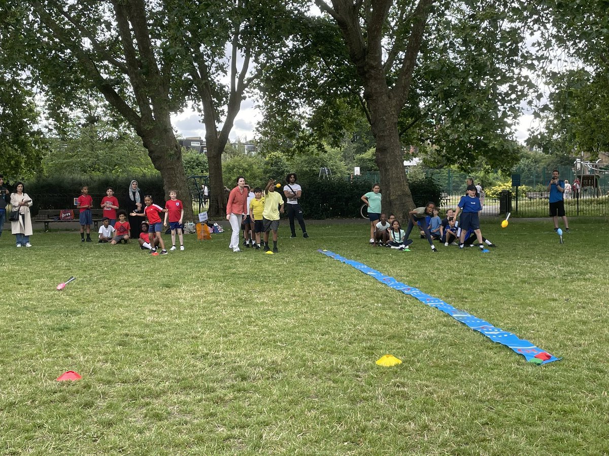 Fulham Primary School tweet media