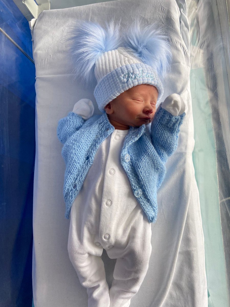 jane_marni's tweet photo. My perfect wee prince 3 months old today 💗 x https://t.co/JV2r8KlHGO