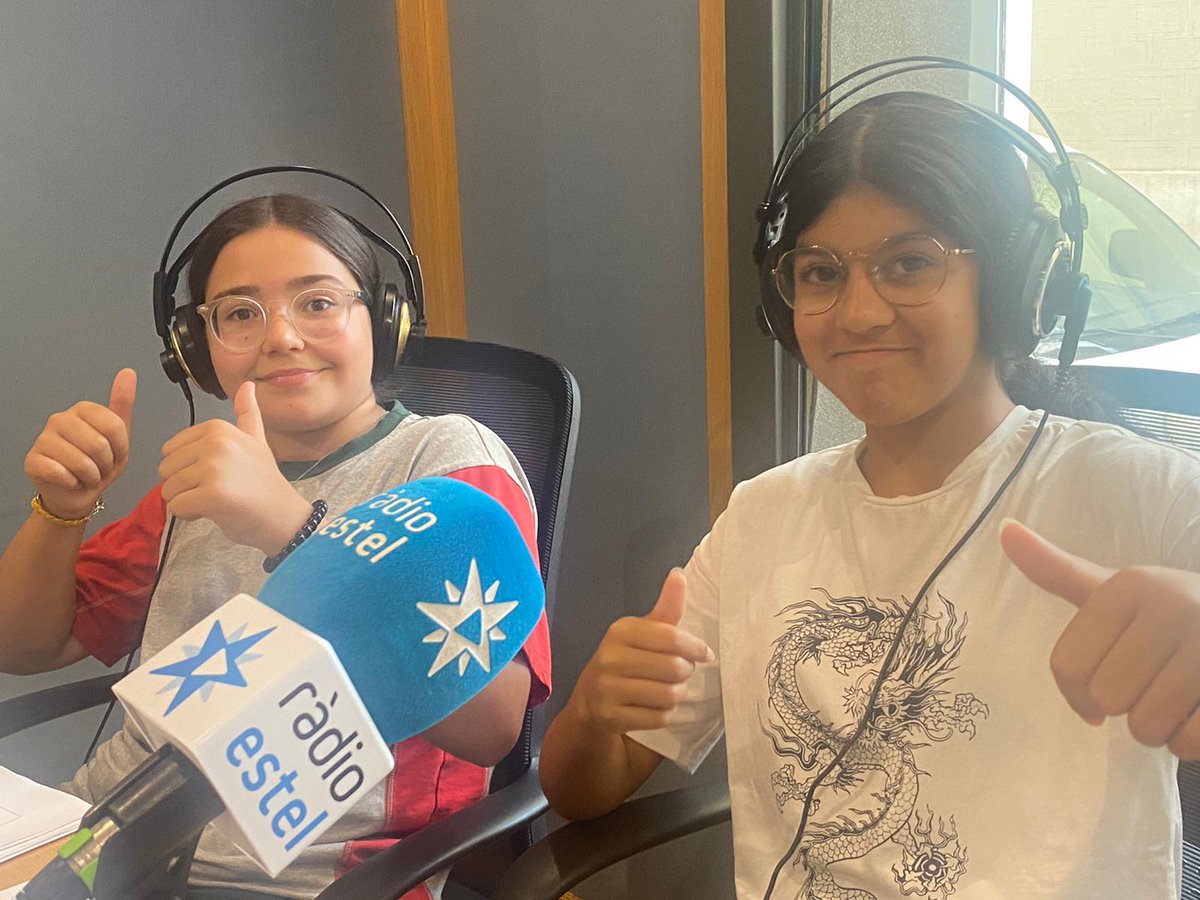 #GRANSHISTÒRIES | Últim programa amb una protagonista excepcional: Lina Soro! 

Vols contagiar-te de la seva alegria? 

👤 Amb Eduard Vidal, director del <a href="/FEPSantRamon/">FEP Sant Ramon</a>. 
✏️ I les alumnes Noelia Romero i Edurne Val. 

Connecta't ara a #RàdioEstel!
📡 radioestel.cat/en-directe/