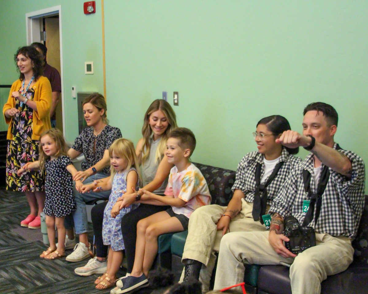 MetroLibraryOK's tweet photo. US Navy Week 🤝 Metro Library
During the last week of June, we were excited to host sailors from the USS Constitution at the Downtown Library for Music Monday. It was a fun morning, and we're so thankful they spent time with us! https://t.co/dsxPbx7YAy