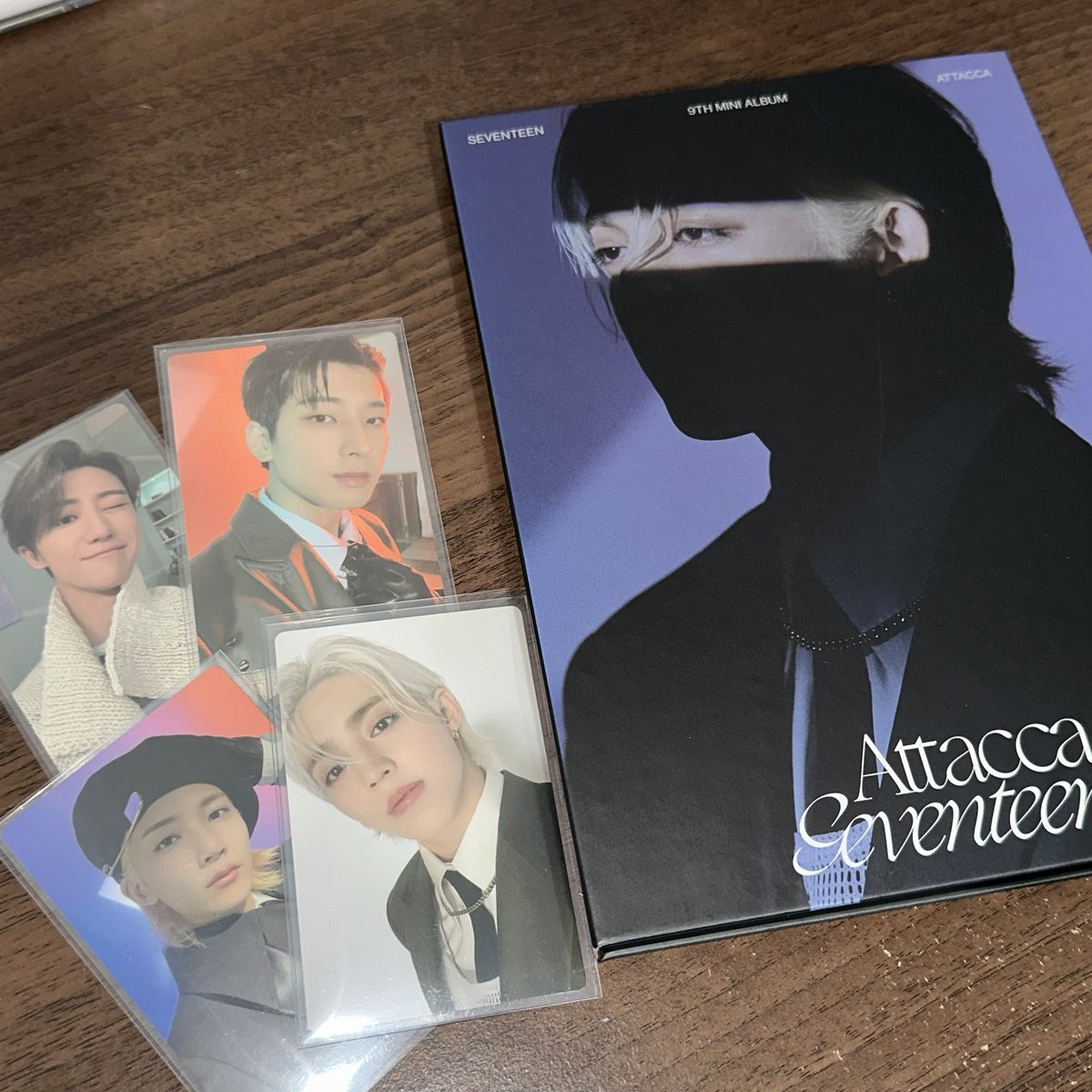 meaowwgi's tweet photo. order ko dk version pero mismong si scoups na umuwi HAHAHA 

ganda pa rin ng pulls ko! 🤍 https://t.co/LpZ5dQsrwt