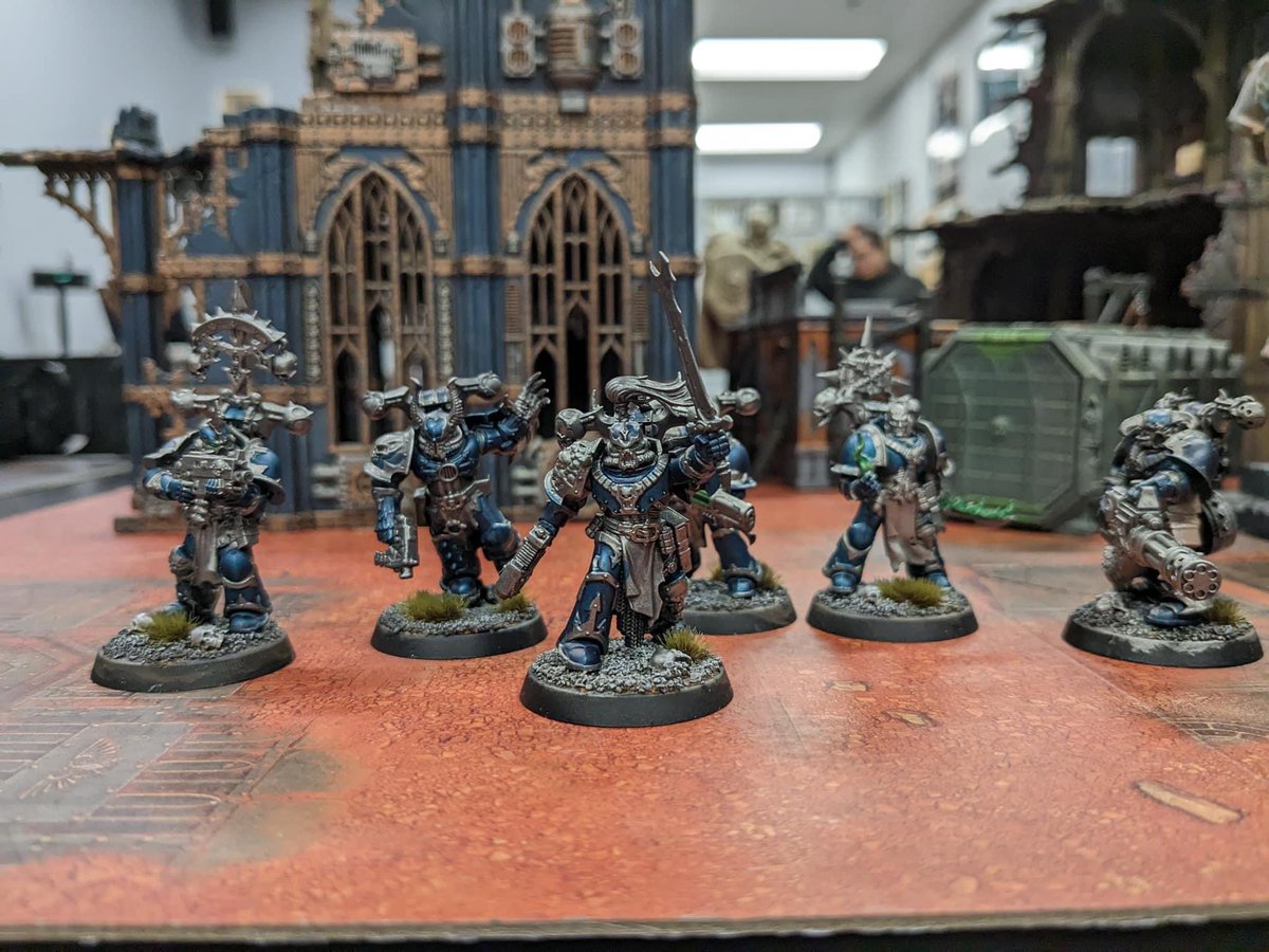 S0ul_Assassin's tweet photo. @warhammer My Legionary Kill Team.. they are all Alpharius! https://t.co/6PMeVYdCz7
