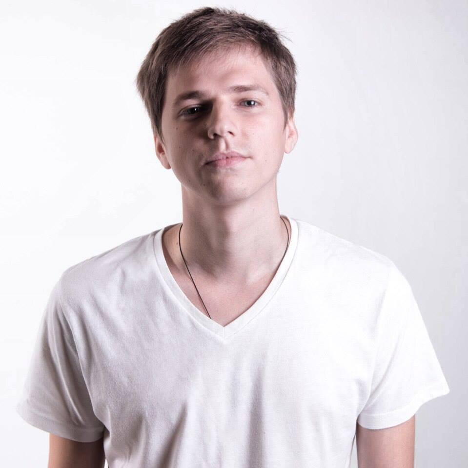 alteregorecords's tweet photo. Providing a fantastic debut release on the Progressive imprint is Ukrainian artist Denis Sleptsov aka Audiko, with his double header 'Missing / Make It Rite'. 

Pre-Order / Pre-Save: https://t.co/2cES4gdVhF https://t.co/vguci5oznW