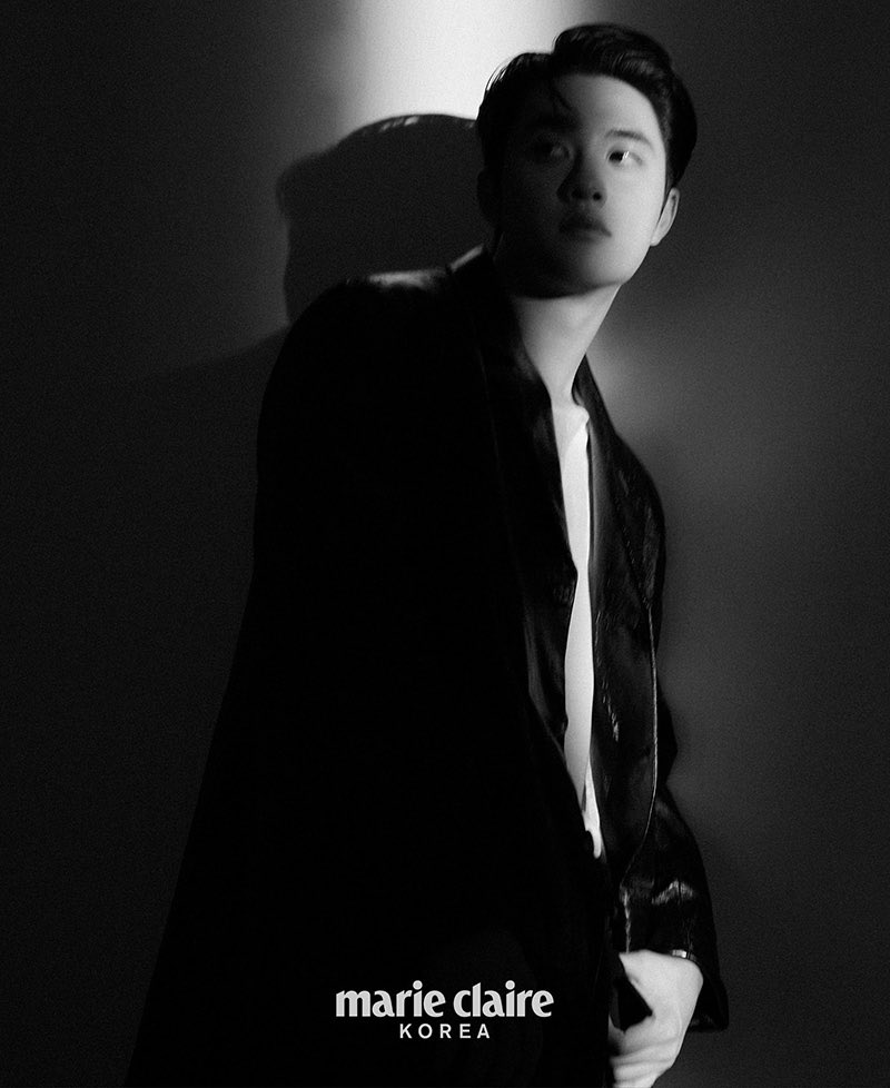 WORLDMUSICAWARD's tweet photo. #EXO's #DO looks gorgeous on the cover of #MarieClaire! 👏📸✨🌟👑🖤🤍 https://t.co/ePiyfBuHNv