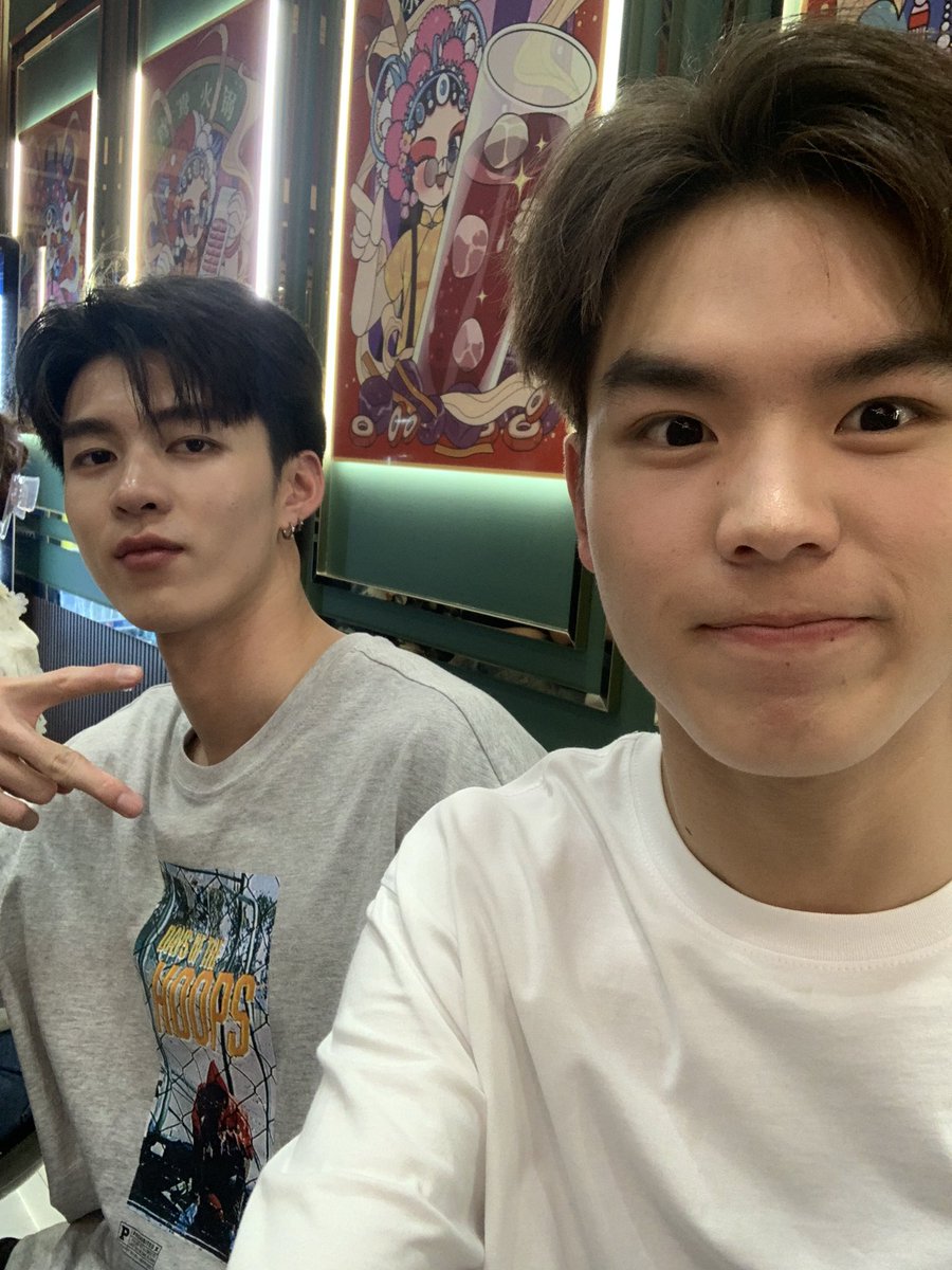 PKrittanun's tweet photo. หม่าล่าเท่านั้นที่น็อก everything https://t.co/A2L78h7KZA