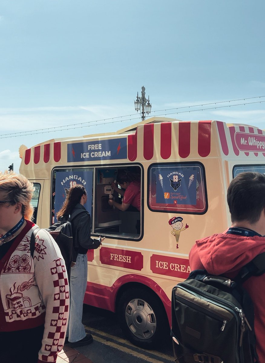 Studiotypes tweet media