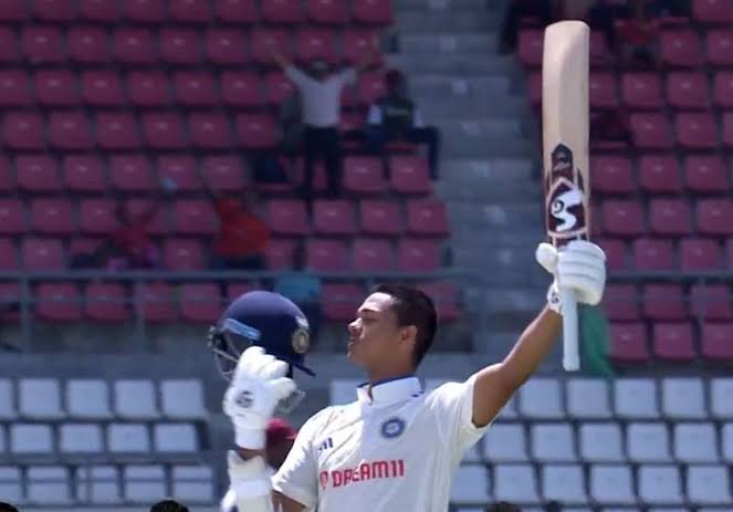 ImTanujSingh's tweet photo. 150 FOR YASHASVI JAISWAL ON DEBUT TEST FOR INDIA.

He scored 150* runs from 360 balls against West Indies in West Indies on his debut test match for India - What a performance by Yashasvi Jaiswal. Incredible! https://t.co/oP4t9Ahwz5