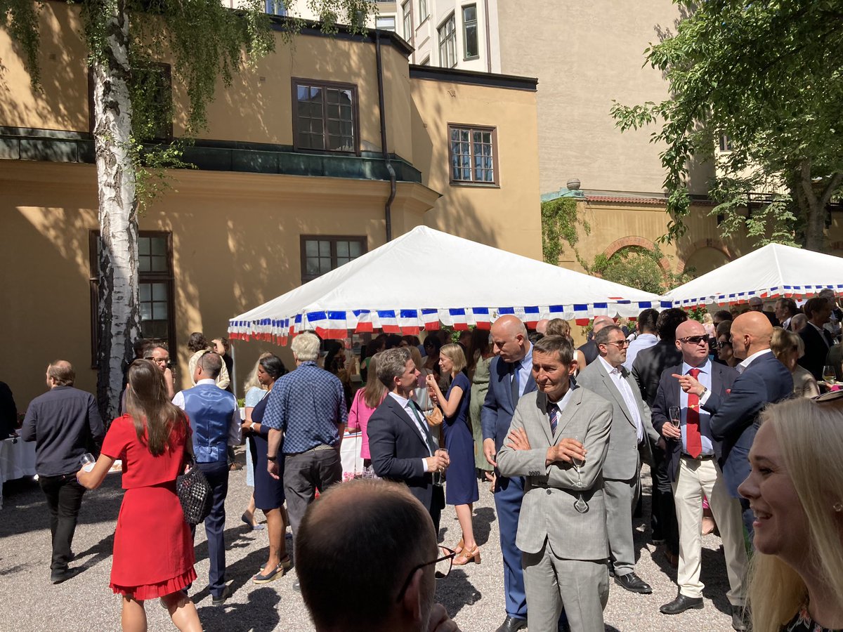 Mycket trevligt 14:e julifirande på franska ambassadörens residens i Stockholm. Grattis på nationaldagen alla franska vänner. Vive la France 🇫🇷🇸🇪 #fmv #svfm #säkpol #föpol #14juli