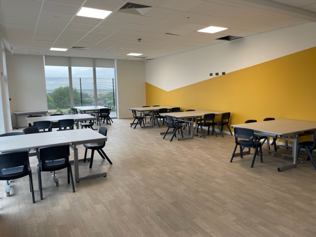 ViewTrent's tweet photo. We are excited to welcome students on Monday for their transition visit to Trent View College.   We look forward to meeting our new students. @WellspringAT @NorthLincsCNews https://t.co/ZnqFLk1HM6