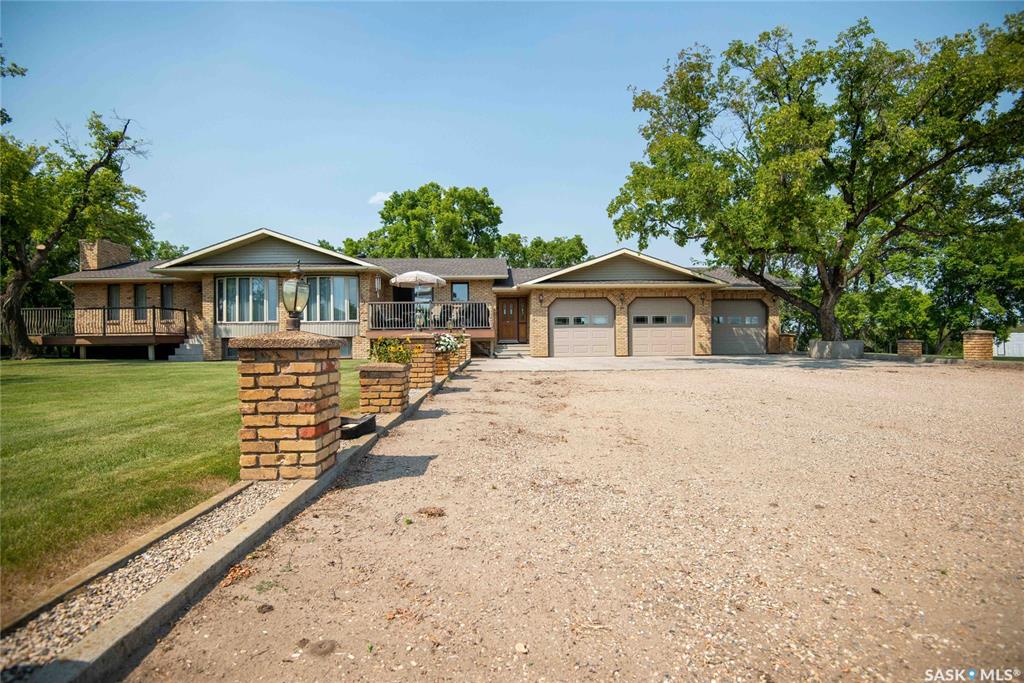 ExecutiveJan's tweet image. I am looking for a buyer for Corman Park Equine Acreage and Kennels #CormanParkRmNo.344 #SK  #realestate tour.corelistingmachine.com/home/RUKXAF