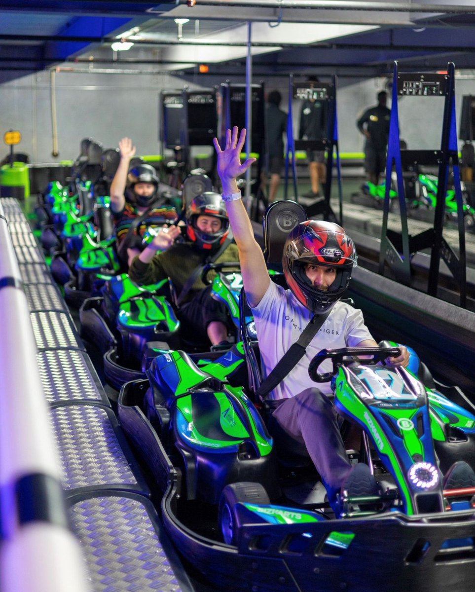Go ahead and raise your hand if you're ready for the weekend! #andretti #Karting #GoKart #Racing #Autosport #Motorsport #ThingstodoinOrlando #OrlandoAttractions #Orlando #IDrive #407