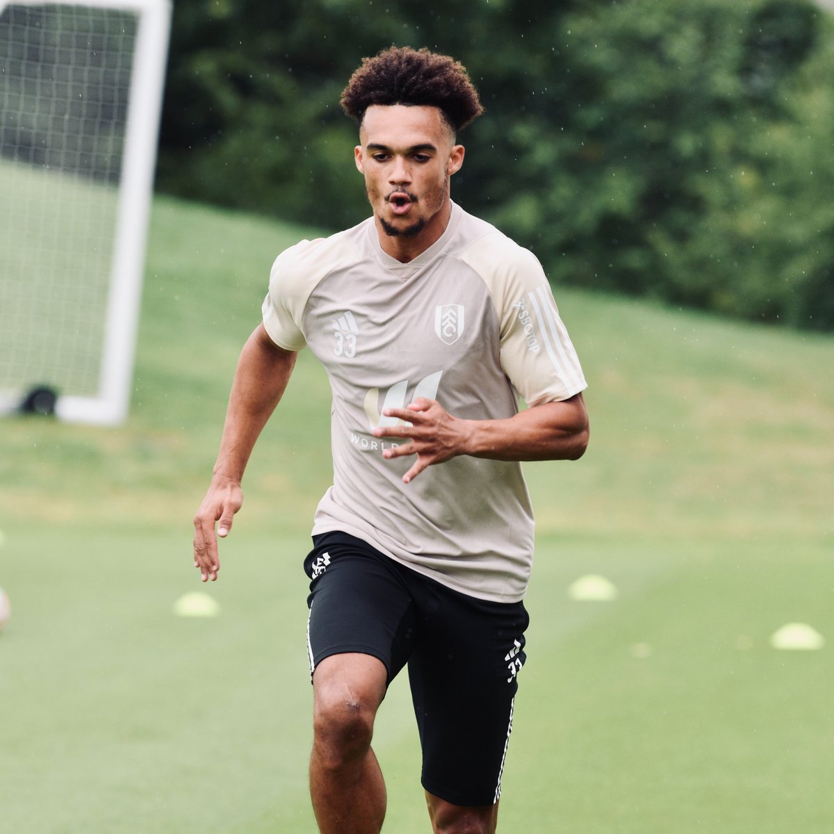 FulhamFC's tweet photo. Burners 🔛 https://t.co/bGI7dWD1sN