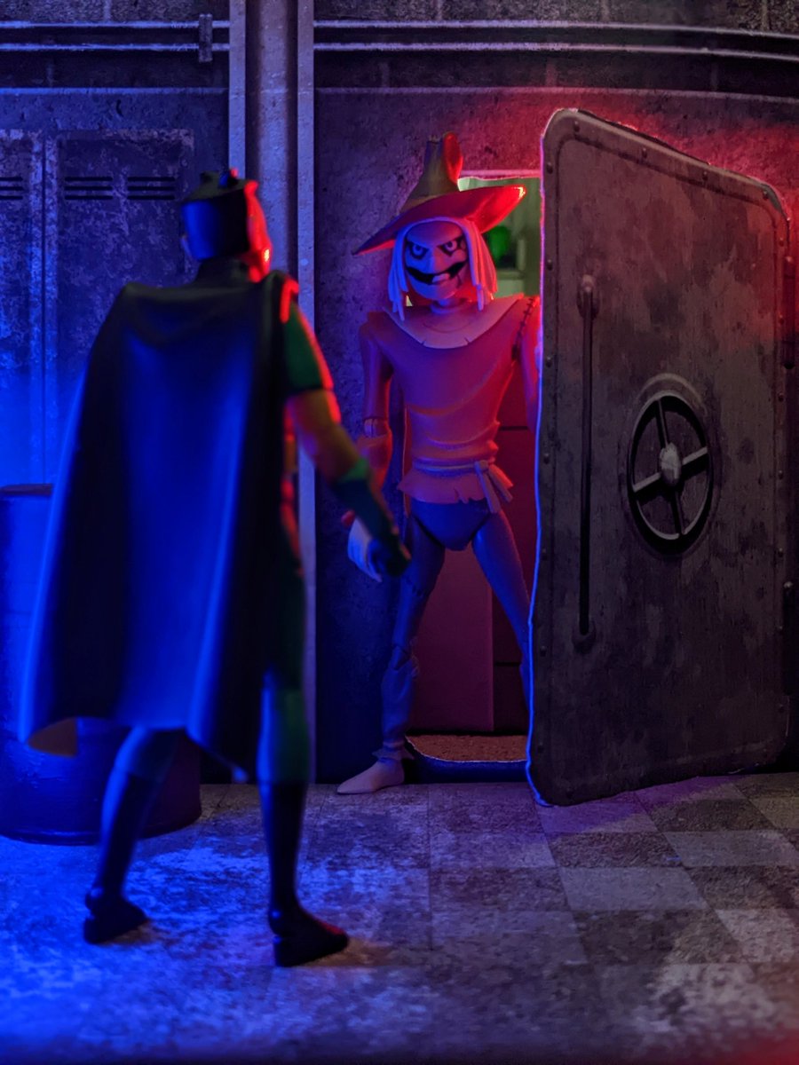 #dccomics #dccollectibles #fearofvictory #dcanimation #dcanimateduniverse #dcau #dcicons #dcdirect #scarecrow #thescarecrow #johnathancrane #robin #dickgrayson #dynamicduo #arkhamasylum #arkhamknight #arkham  #bigbadtoystore #mcfarlanemultiverse #soapstudioshk #brucetimm