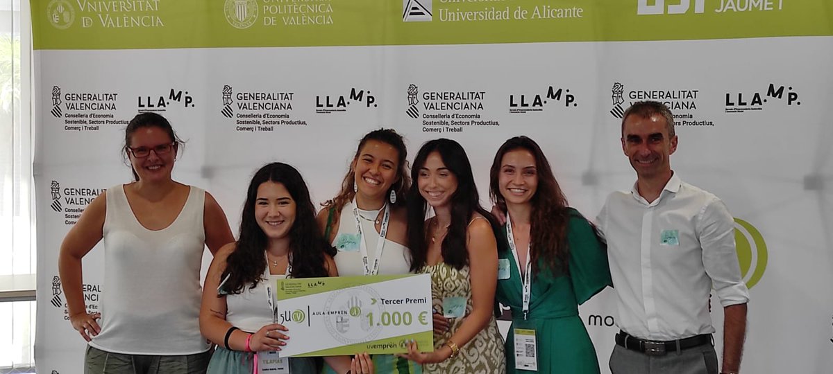 UVempren_'s tweet image. #EsdevenimentsUVemprén |
🏆Equips guanyadors d'#AulaEmprén3i #LLAMP #5UCV  @GVAeconomia
🥉3er 🏆 de 1️⃣0️⃣0️⃣0️⃣€ per a #TILPIAS del @CentroEmpleoUA
🥈2on 🏆 de 2️⃣0️⃣0️⃣0️⃣€ per #ENVYTECH de la @CentroEmpleoUA
🎖1er 🏆 de 3️⃣0️⃣0️⃣0️⃣€ per a #ControlGest @medicina_uv @UV_EG 
Enhorabona‼️