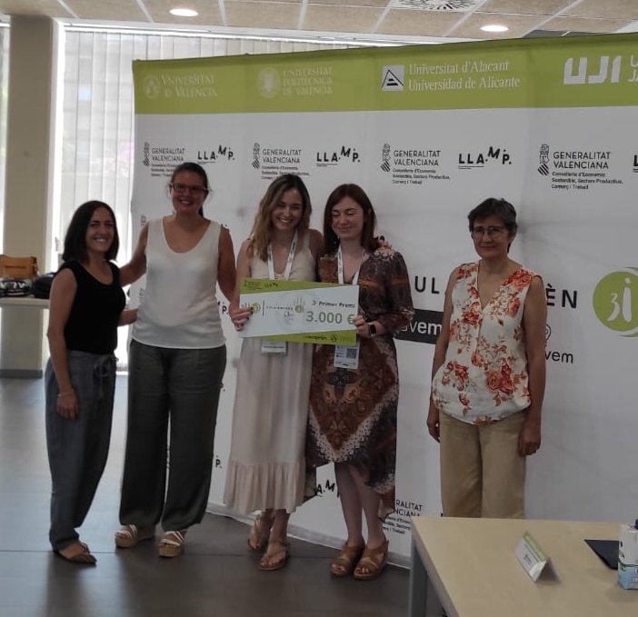 UVempren_'s tweet image. #EsdevenimentsUVemprén |
🏆Equips guanyadors d'#AulaEmprén3i #LLAMP #5UCV  @GVAeconomia
🥉3er 🏆 de 1️⃣0️⃣0️⃣0️⃣€ per a #TILPIAS del @CentroEmpleoUA
🥈2on 🏆 de 2️⃣0️⃣0️⃣0️⃣€ per #ENVYTECH de la @CentroEmpleoUA
🎖1er 🏆 de 3️⃣0️⃣0️⃣0️⃣€ per a #ControlGest @medicina_uv @UV_EG 
Enhorabona‼️