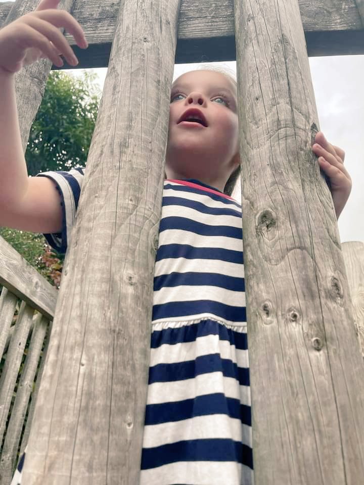 Charlotte_Ariya's tweet photo. .@Butlins was such a fun holiday 🏖

I loved all the different activities especially the ice cream 🍨

I look forward to coming back next year! 

@littlebigdoor #SummerHoliday #Model #Painting #FunFair #IceCream https://t.co/gN3F3E8B7N