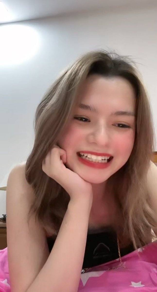GreyckoT's tweet photo. You're so cute, it's so good to look at you, my tiredness disappears
#beckyAngels https://t.co/CZN2Gz8uoP