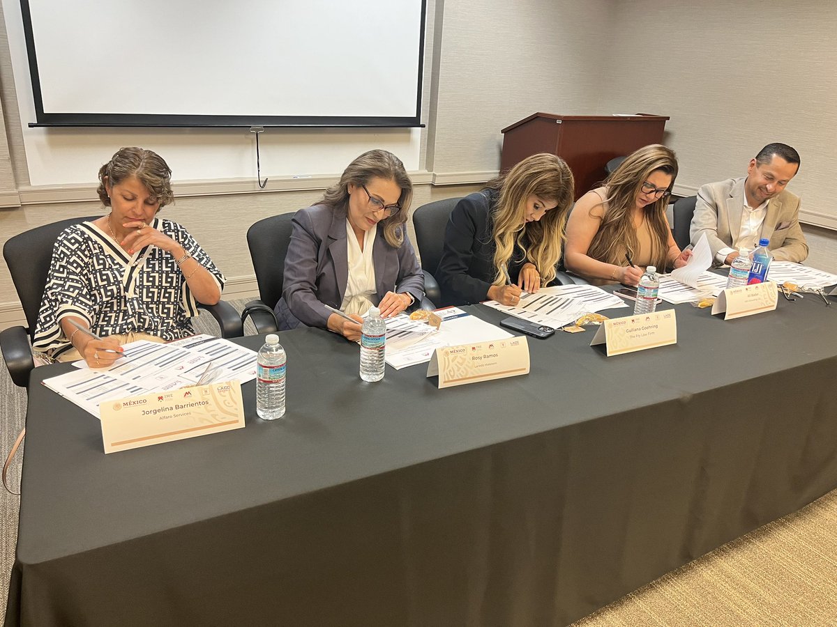 LACCGeorgia's tweet photo. A group of 10 graduates from the third edition of the Business Accelerator "Mexicana Emprende" were invited to participate in this competition and present their business ideas in front of a group of local investors who together decided the winners of this competition. https://t.co/xOJrYNaAZu