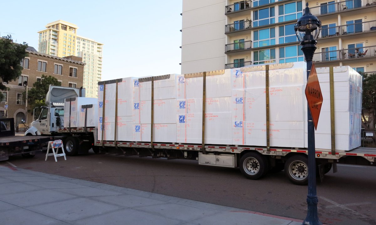 GeofoamIntl's tweet photo. "Using Geofoam in Construction: How it Improves Energy Efficiency and Reduces Costs" - Discover the benefits of geofoam in construction, from its thermal insulation properties to its lightweight nature that reduces installation time and costs. #geofoam https://t.co/rbJmvZsGFw https://t.co/0QXhJLL3nK