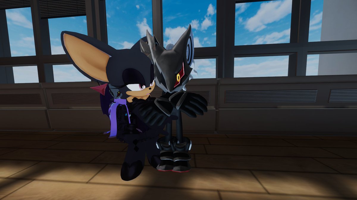 RougeInite's tweet photo. Rouge the Bat and Infinite the Jackal BEST COUPLE  out there I SHIP it hard balls https://t.co/GvpP7d4jZM