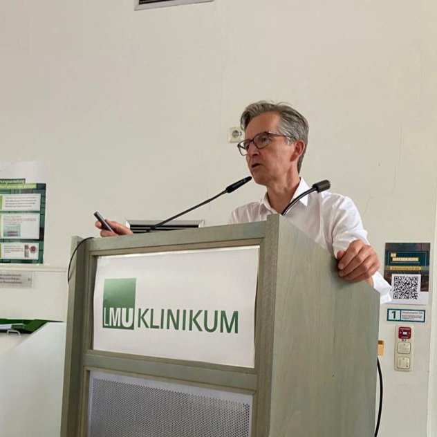 retinologische's tweet photo. Der 53. Wacker-Kurs fรผr klinische Retinologie in Mรผnchen ist gestartet.
#wackerkurs #retinologie #retinologischegesellschaft #augenheilkunde #augenรคrzte #fortbildung #ivom #oct #cme https://t.co/3wUx95MDMr