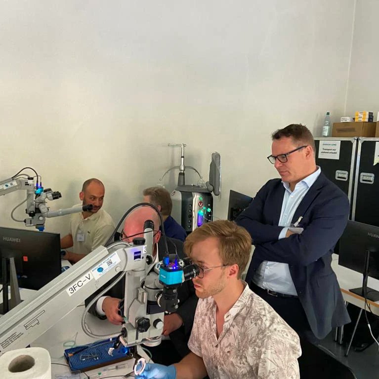 retinologische's tweet photo. Der 53. Wacker-Kurs fรผr klinische Retinologie in Mรผnchen ist gestartet.
#wackerkurs #retinologie #retinologischegesellschaft #augenheilkunde #augenรคrzte #fortbildung #ivom #oct #cme https://t.co/3wUx95MDMr