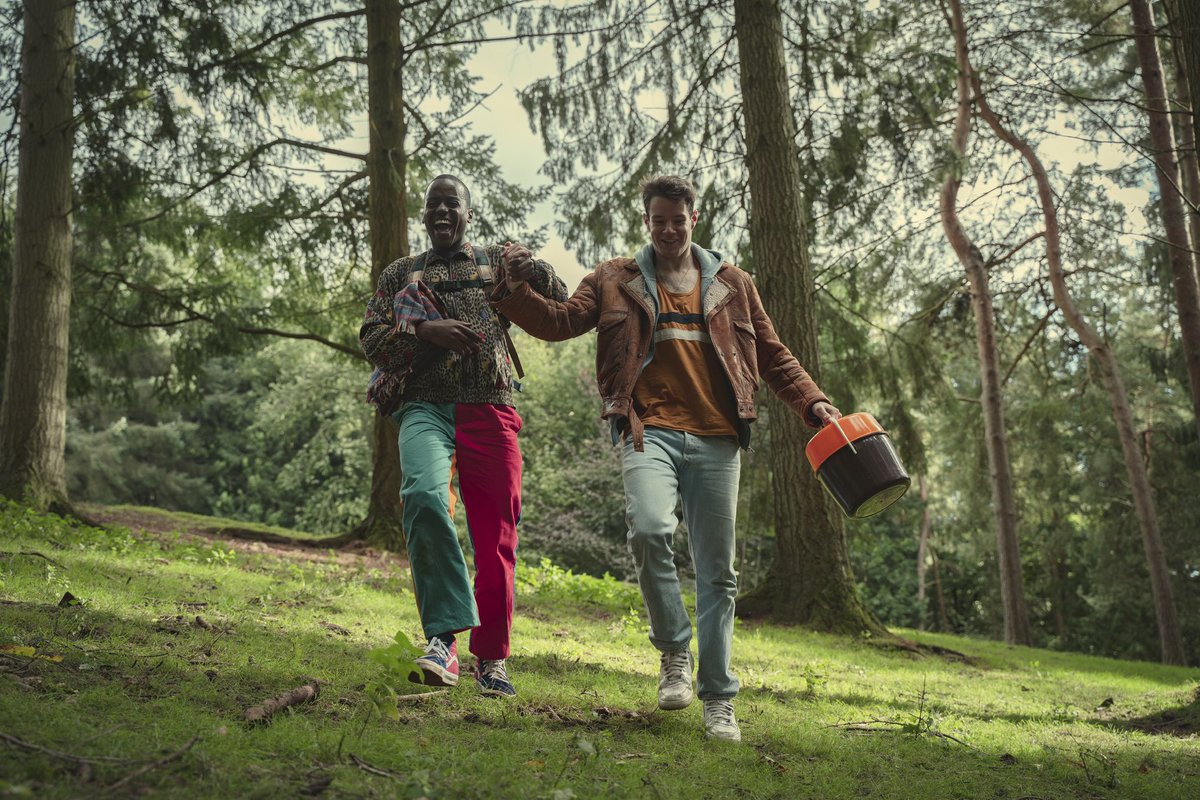 Am 21. September erscheint und endet die letzte Staffel der Netflix-Serie Sex Education. 

Schade, denn die Serie hat uns gezeigt, wie wichtig es ist, über Themen wie Sexualität und Identität zu sprechen

Seid Ihr bereit? 

Bild: Netflix

#sexeducation #flirtblue #schwul