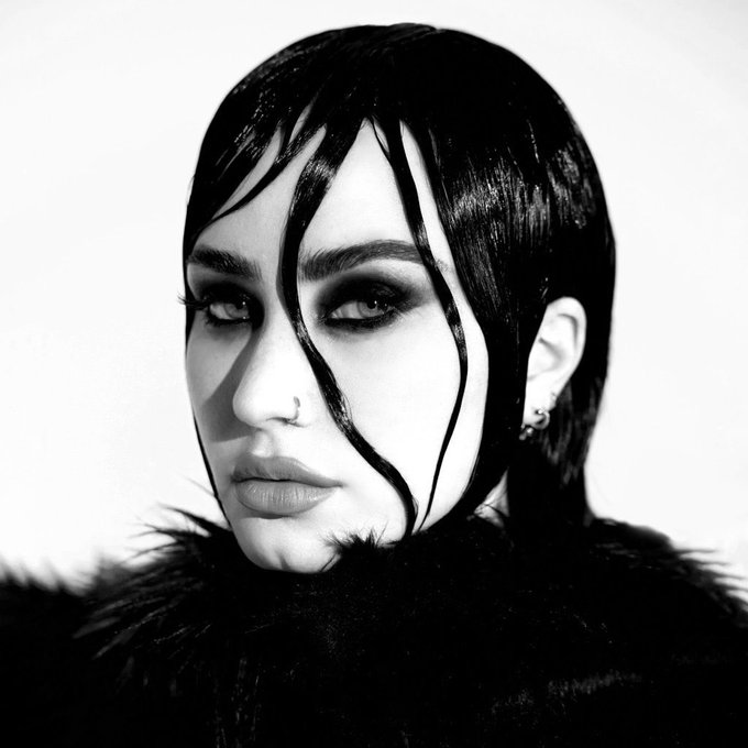 chartdata's tweet photo. Demi Lovato's new album 'REVAMPED' will be released on September 15. Contains new rock versions of 10 of their hits. https://t.co/ooojNsFmCW