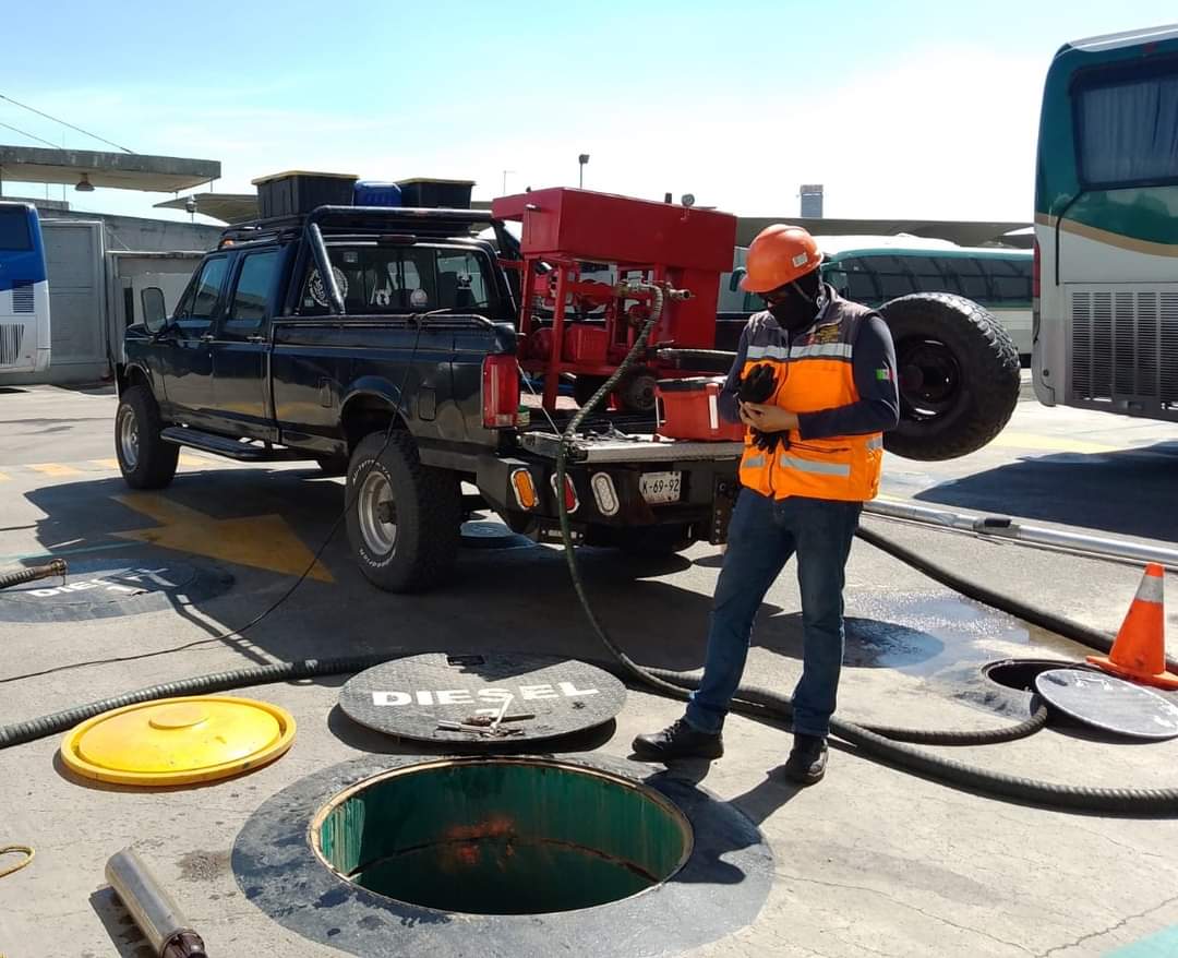 KuadratSol's tweet photo. La Empresa No. 1 en #LimpiezaDeTanques✅ Mexicanos trabajando para Mexicanos  en dos servicios simultáneos. Toluca y #CDMX #DespachoLimpio✅ #CumpliendoConASEA ✅ #consumelocal ✅ Visítanos ⛽💯  https://t.co/ADRJEIq53i https://t.co/ARgAoe2HTR