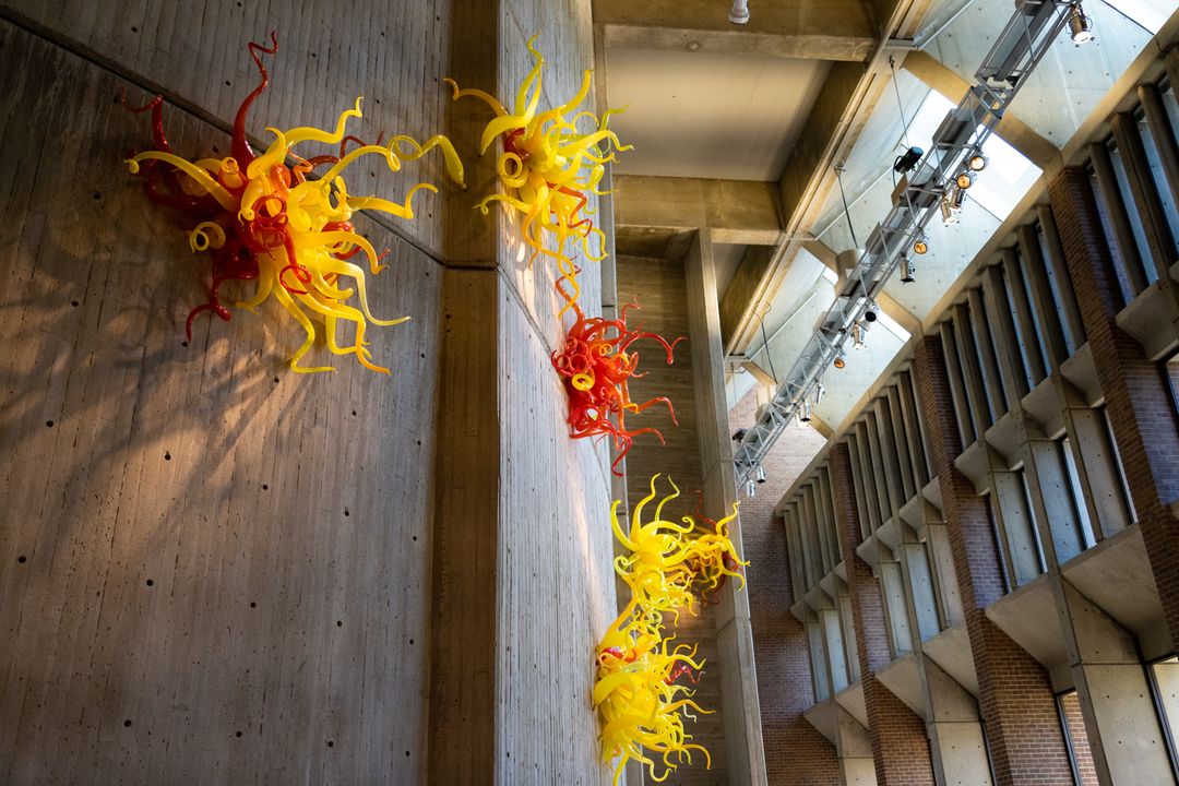 Meany Center for the Performing Arts (@meanycenter) on Twitter photo Weβre big Chihuly fans over here at Meany Center π€©
This piece in our west lobby entitled Six Starbursts was created by the renowned glass artist himself.
Did you know Dale Chihuly is an <a href="/uwsoa/">UW School of Art...</a> alum? Weβre big Chihuly fans over here at Meany Center π€©
This piece in our west lobby entitled Six Starbursts was created by the renowned glass artist himself.
Did you know Dale Chihuly is an <a href="/uwsoa/">UW School of Art...</a> alum?