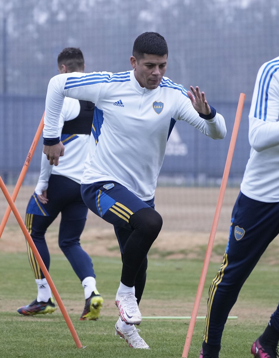 Marcos Rojo retomó a los entrenamientos en Boca.