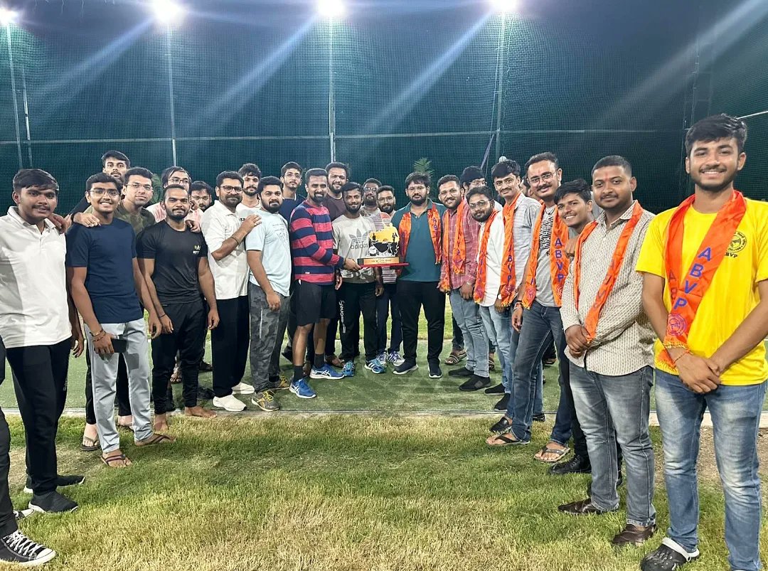 KarnavirGohil's tweet photo. ABVP Bhavnagar Organized an Inter Campus BOX CRICKET Tournament under  "Khel Gatividhi" on the occasion of 75th Foundation Day of ABVP
#ABVP75 https://t.co/jOpG5WCWCV