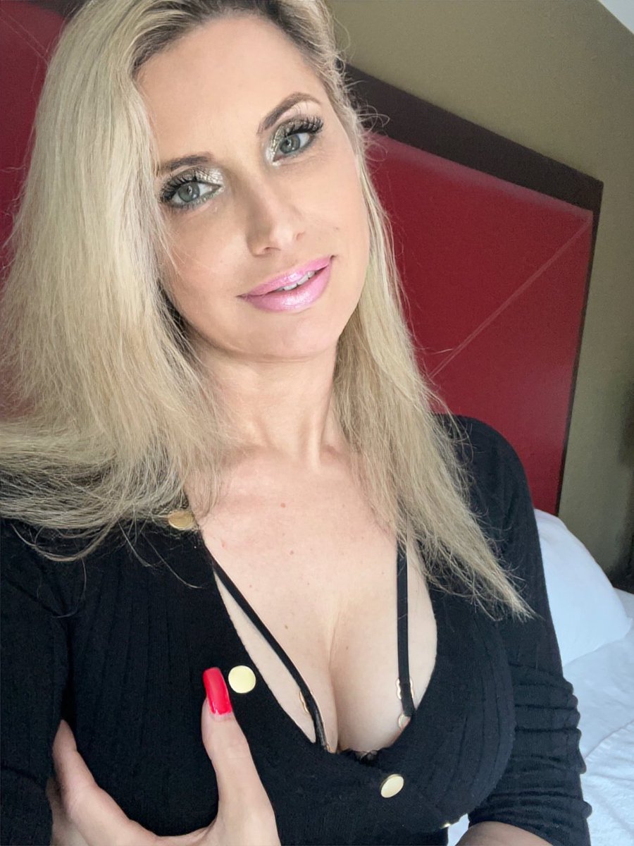 Julia Rivington on Twitter: "Good Morning Dallas☕"