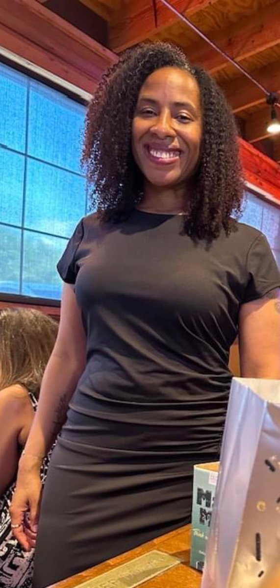 Lori Baker-Jones tweet media