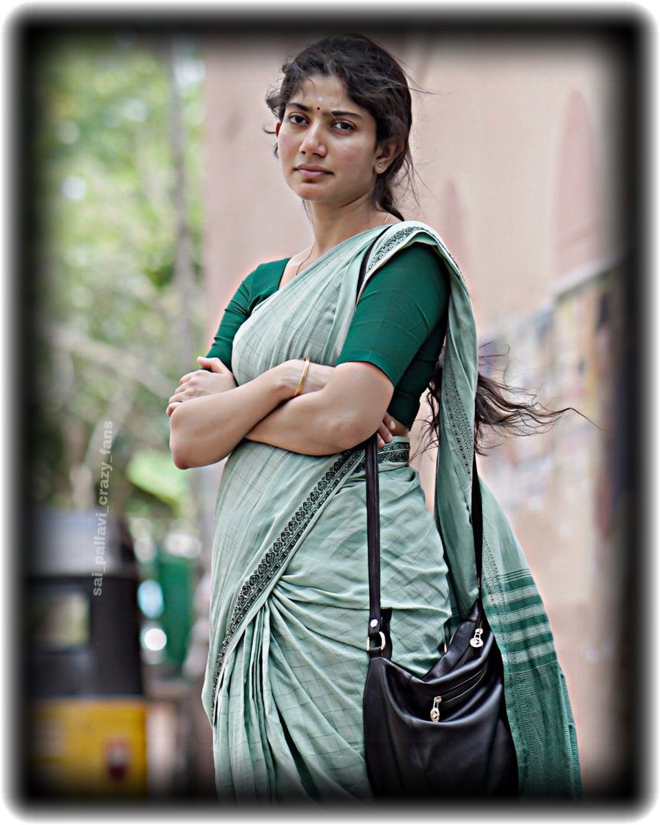 saipallavi_CF's tweet image. Our @Sai_Pallavi92 Is nominated to Best Actress for #Gargi in INDIAN FILM FESTIVAL of MELBOURNE(Australia)❤️‍🔥

#SaiPallavi @prgautham83
@IFFMelb #IFFM2023 #IFFM