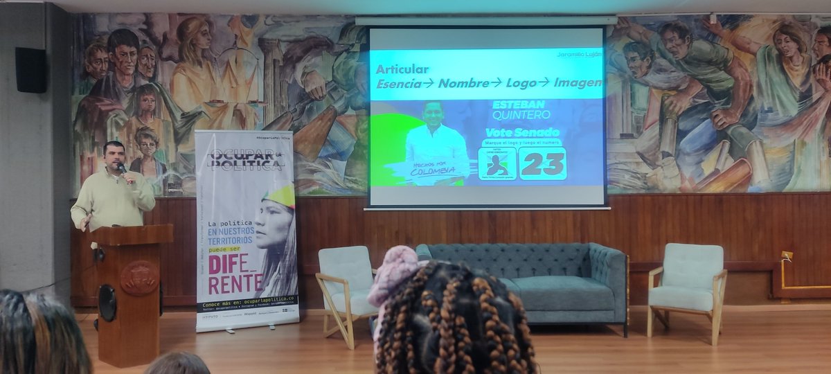 <a href="/ocuparpolitica/">Ocupar la Política |</a> #Antioquia en evento de cierre formación para candidaturas territoriales
En unos minutos estaré con "La tierra política" <a href="/MaximoImpacto/">Con Máximo Impacto</a> <a href="/MaaCamii/">María Camila Chala Mena</a> <a href="/JenniferPedraz/">Jennifer Pedraza</a> @JaramilloLEC 
<a href="/JuanJoLargo/">Juan Jose Largo F.</a> @dignidad_col