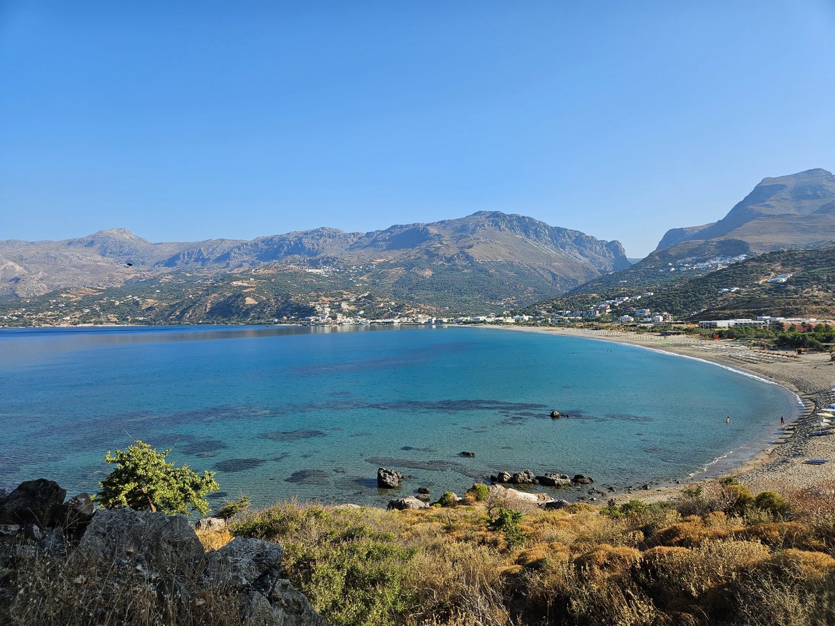 Altså, så nydelig vann her jeg er på ferie 🩷