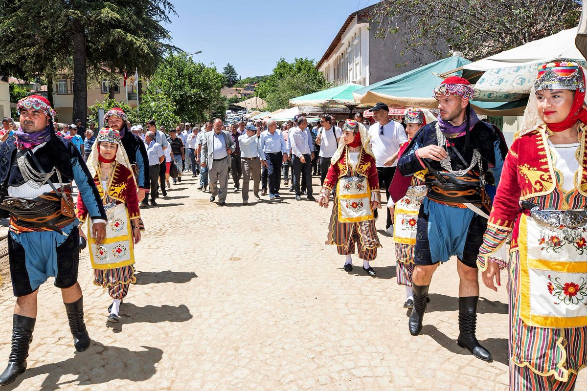 Efeler Yolu tweet media